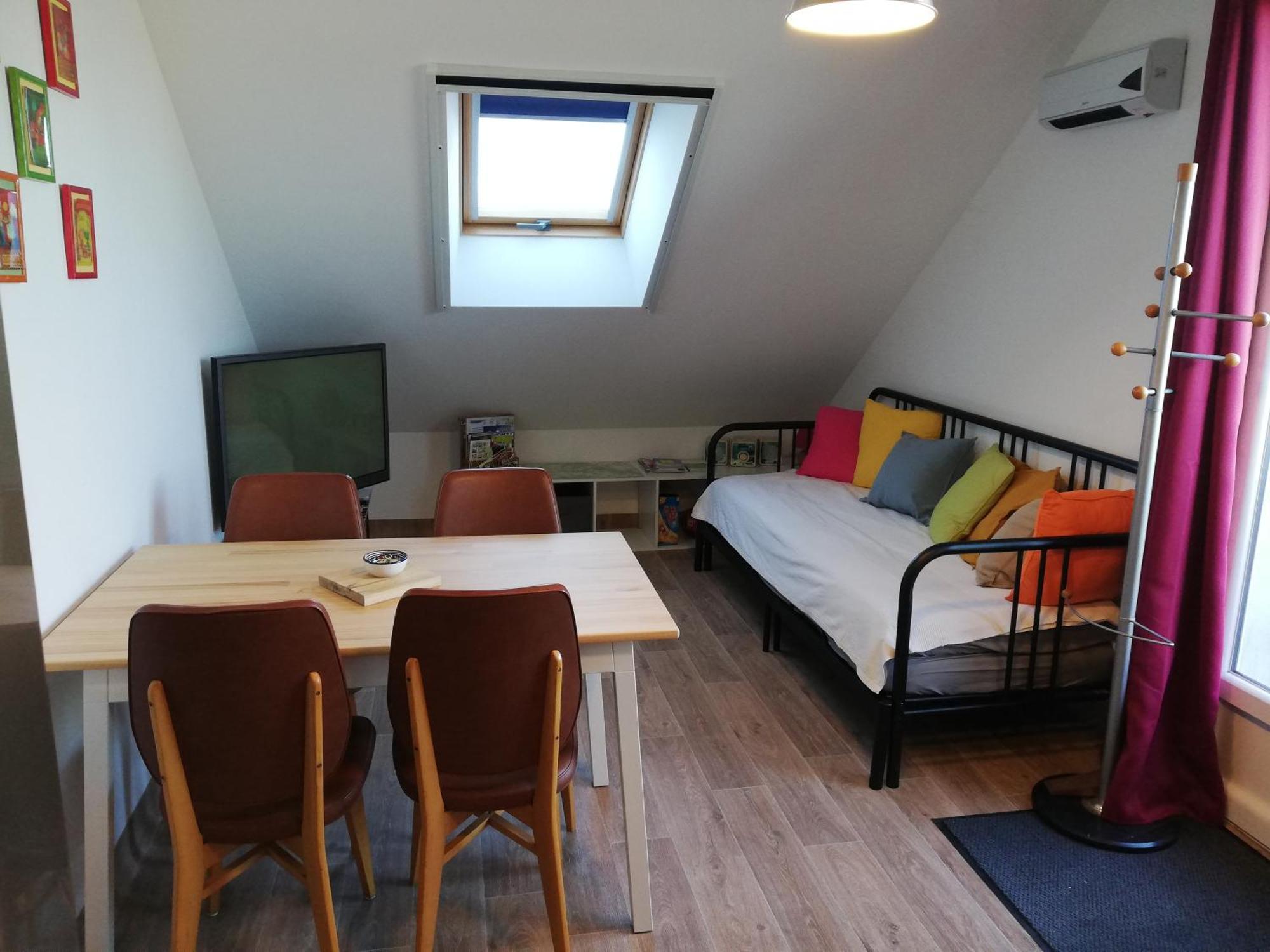 Gite Les Anes De Medeina Ingrannes Exterior photo